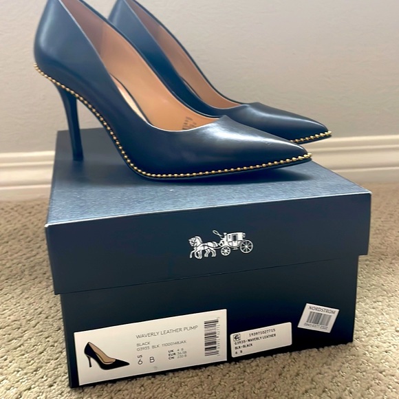 Coach Shoes - Coach Pumps